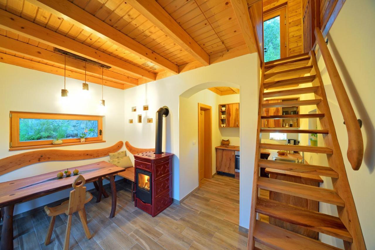 Granaries Pear & Walnut Villa Tolmin Kültér fotó